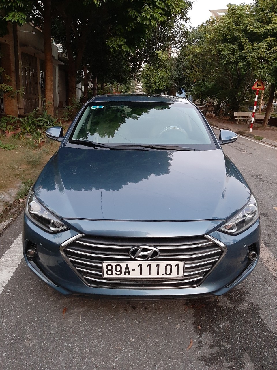 Huynda elantra 2.0 Huynda elantra 2.0